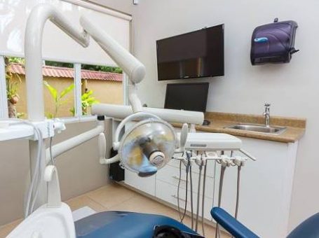 Jamaica Cosmetic Dental Services