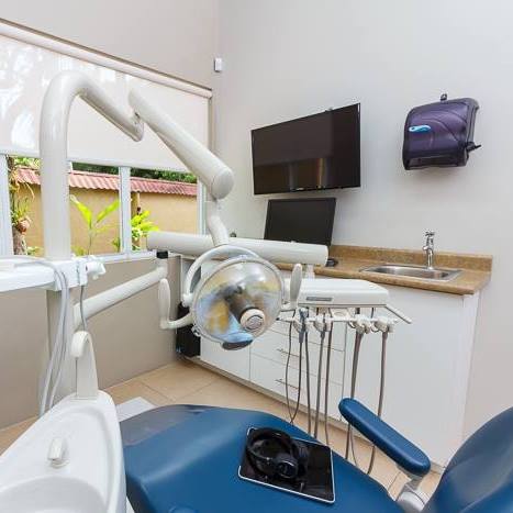 Jamaica Cosmetic Dental Services